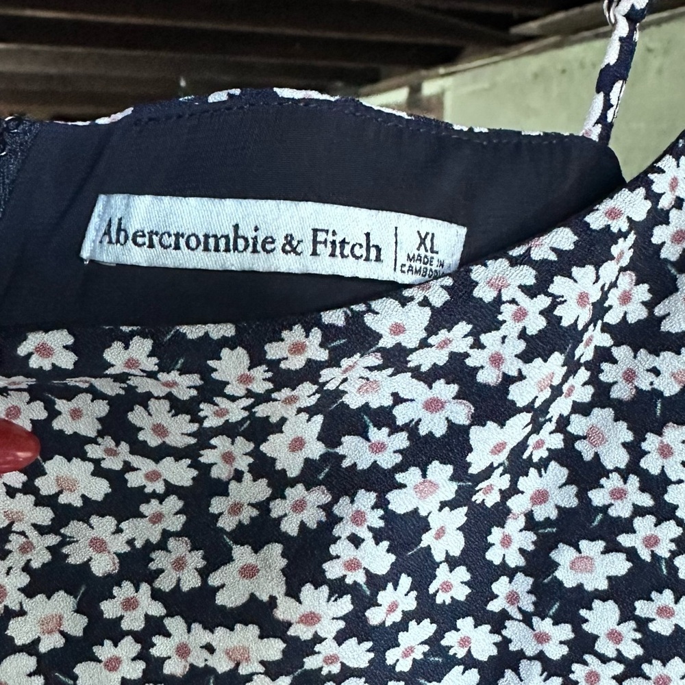 Abercrombie & Fitch Navy and White Floral Dress
